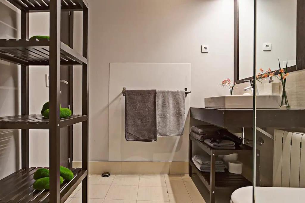 Spacious Luxury 1Br In Centro! S.An Madrid Esterno foto